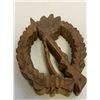 Image 2 : WWII GERMANY SOLDIERS TRENCH ART WOODEN GENERAL ASSAULT BADGE
