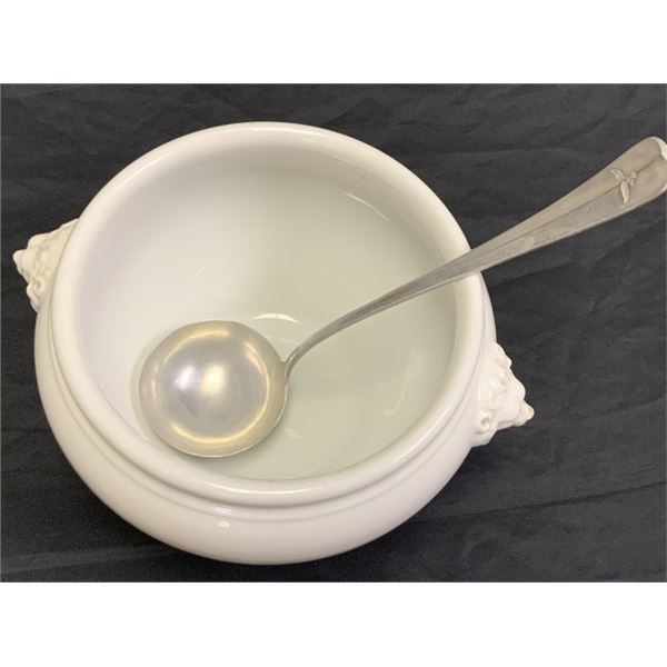 NAZI GERMANY LUFTWAFFE PORCELAIN MESS HALL SOUP TUREEN WITH LADLE