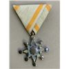 Image 2 : WWII JAPANESE ORDER OF SACRED TREASURE 6th CLASS WITH BOX