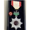 Image 5 : WWII JAPANESE ORDER OF RISING SUN 6th CLASS MEDAL WITH BOX