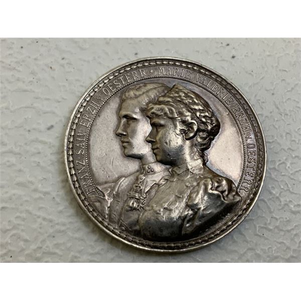 AUSTRIAN EMPIRE MARRIAGE OF ARCHDUKE FRANZ SALVATOR AND MARIE VALERIE SILVER MEDAL