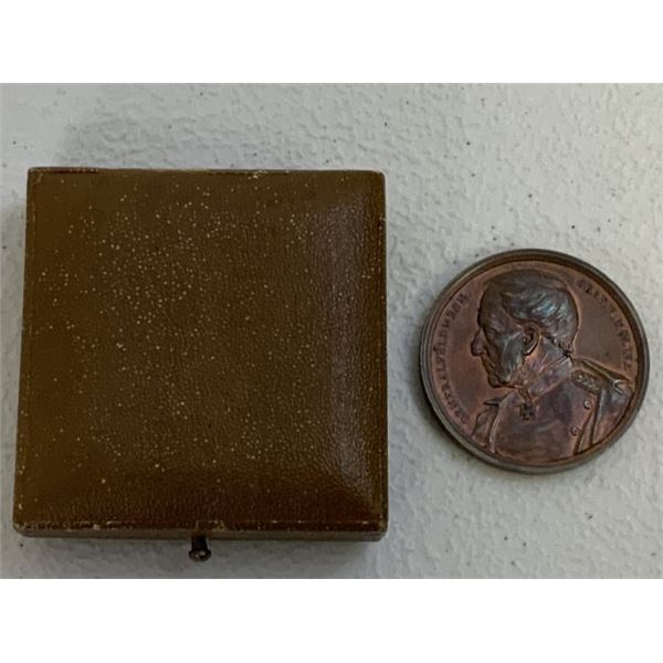 IMPERIAL GERMANY PRUSSIAN FIELD MARSHALL GRAF VON MOLTKE CASED BRONZE MEDAL