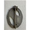 Image 2 : GERMAN NAZI ARMY BRONZE BALLOON OBSERVER BADGE IN SILVER
