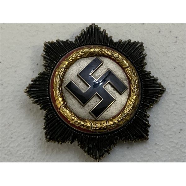 WWII GERMAN REENACTORS 1941 GERMAN CROSS IN GOLD