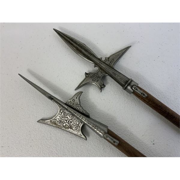 LOT OF WALL DECORATIVE HALBERDS