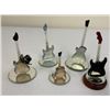 Image 3 : LOT OF 5 GLASS COLLECTABLE GUITARS BY GLASS BARON