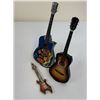 Image 2 : LOT OF COLLECTABLE MINIATURE GUITARS