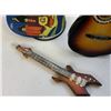 Image 3 : LOT OF COLLECTABLE MINIATURE GUITARS