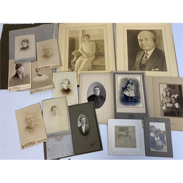 ANTIQUE PHOTOGRAPHY LARGE LOT OF STUDIO PHOTO CARDS PORTRAITS
