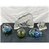 Image 1 : Assorted Glass Decor