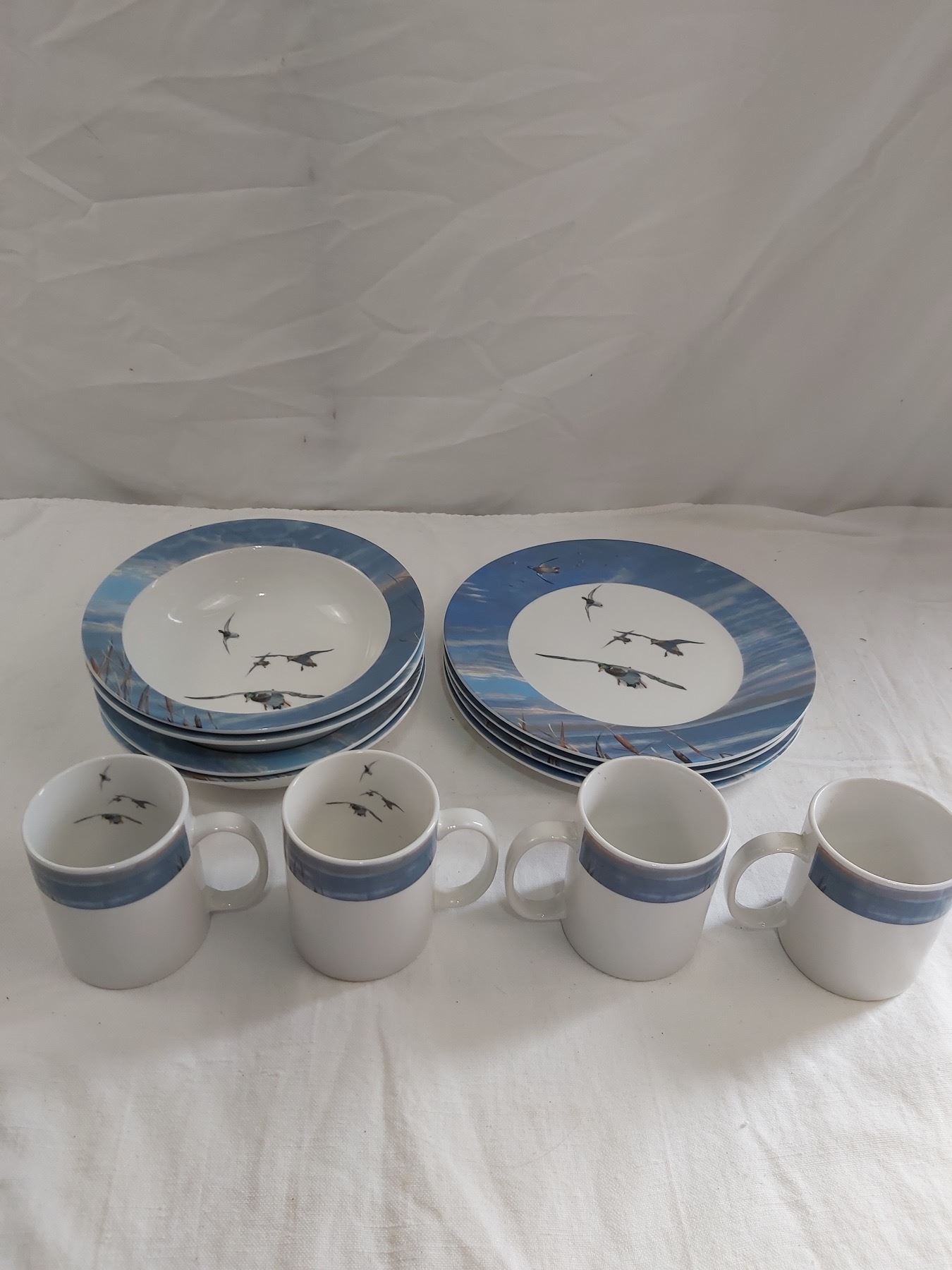 Duck Themed Dinnerware Sunrise Estate Services Ltd duck-themed-dinnerware-sunrise-estate-services-ltd