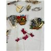 Image 2 : Costume Jewelry Lot