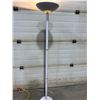 Image 1 : Floor Lamp