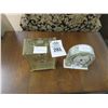 Image 2 : Hamilton Brass Trim Wedgewood Hummingbird Motif Desk Clocks - 2