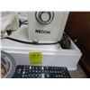 Image 2 : Necchi Sewing Machine w/Case (Nds Repair)