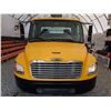 Image 8 : 0C --  2005 FREIGHTLINER M2 106 MEDIUM DUTY DUALLY, Yellow, 241536