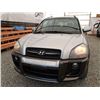 Image 8 : C3 --  2007 HYUNDAI TUCSON GL, Grey, 152,914 KMS