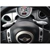 Image 75 : B4 --  2004 MINI COOPER , White, 212205 KM