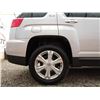Image 50 : C6A --  2017 GMC TERRAIN SLE , Silver, 217482 KM