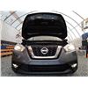 Image 76 : C6C --  2019 NISSAN KICKS S, Grey, 82988 KM