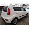 Image 25 : A3 --  2013 KIA SOUL SUV, WHITE, 152,035 KMS