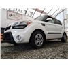 Image 2 : A3 --  2013 KIA SOUL SUV, WHITE, 152,035 KMS