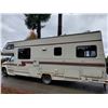 Image 8 : OF -- 1992 Ford E350 Glendale Sterling Motorhome By Glendale , White, 77,599 Km  KMS