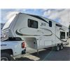 Image 1 : 0F --  2009 Jazz By Thor 5th Wheel, White, From The Hitch To The Bumper Is  27.5' Apx