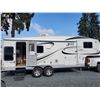 Image 26 : 0F --  2009 Jazz By Thor 5th Wheel, White, From The Hitch To The Bumper Is  27.5' Apx