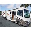 Image 15 : 0D --  2007 Pursuit Motorhome By Georgie Boy, White, 16,643 Miles  KMS