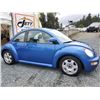 Image 19 : A12C --  1998 VOLKSWAGEN NEW BEETLE, Blue, 256,845 TMU