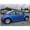 Image 22 : A12C --  1998 VOLKSWAGEN NEW BEETLE, Blue, 256,845 TMU