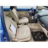 Image 58 : A12C --  1998 VOLKSWAGEN NEW BEETLE, Blue, 256,845 TMU
