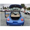 Image 61 : A12C --  1998 VOLKSWAGEN NEW BEETLE, Blue, 256,845 TMU