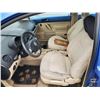 Image 68 : A12C --  1998 VOLKSWAGEN NEW BEETLE, Blue, 256,845 TMU