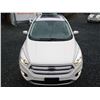 Image 8 : C6C --  2017 FORD ESCAPE TITANIUM INTELLIGENT 4WD, White, 101730 KM
