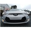 Image 4 : B6 --  2012 HYUNDAI VELOSTER, Grey, 109763 MILES