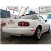 Image 16 : C6A --  1990 MAZDA MX5 MIATA CONVERTIBLE, White, 211000 KM