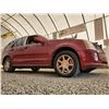 Image 16 : A10 --  2005 CADILLAC SRX AWD, Red, 288439 KM  KMS