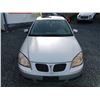 Image 6 : A9 --  2009 PONTIAC G5 SE, Grey, 218176