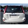 Image 17 : A11 --  2006 NISSAN X-TRAIL XE AWD, White, 273953 KM  "NO RESERVE"
