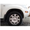 Image 37 : A11 --  2006 NISSAN X-TRAIL XE AWD, White, 273953 KM  "NO RESERVE"