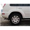 Image 41 : A11 --  2006 NISSAN X-TRAIL XE AWD, White, 273953 KM  "NO RESERVE"