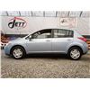 Image 21 : D2 --  2010 NISSAN VERSA S, Grey, 179529 KM