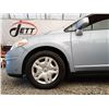 Image 29 : D2 --  2010 NISSAN VERSA S, Grey, 179529 KM