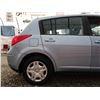 Image 38 : D2 --  2010 NISSAN VERSA S, Grey, 179529 KM