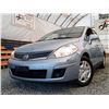 Image 3 : D2 --  2010 NISSAN VERSA S, Grey, 179529 KM