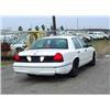 Image 2 : 2000 Ford Crown Victoria