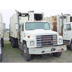 1988 Navistar F-1954