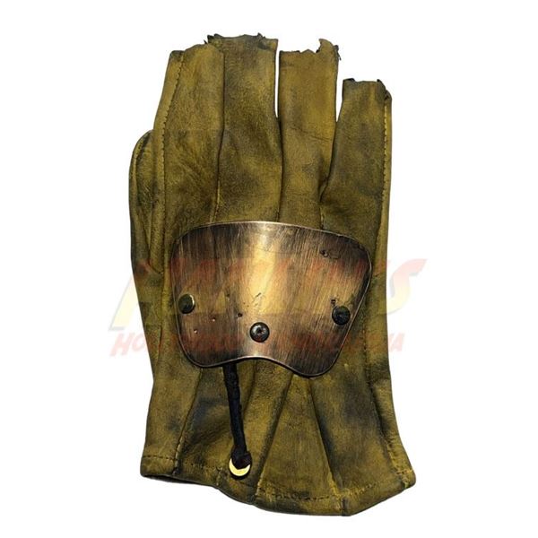 Freddy vs. Jason (2003) - Freddy's Production Glove and Backplate